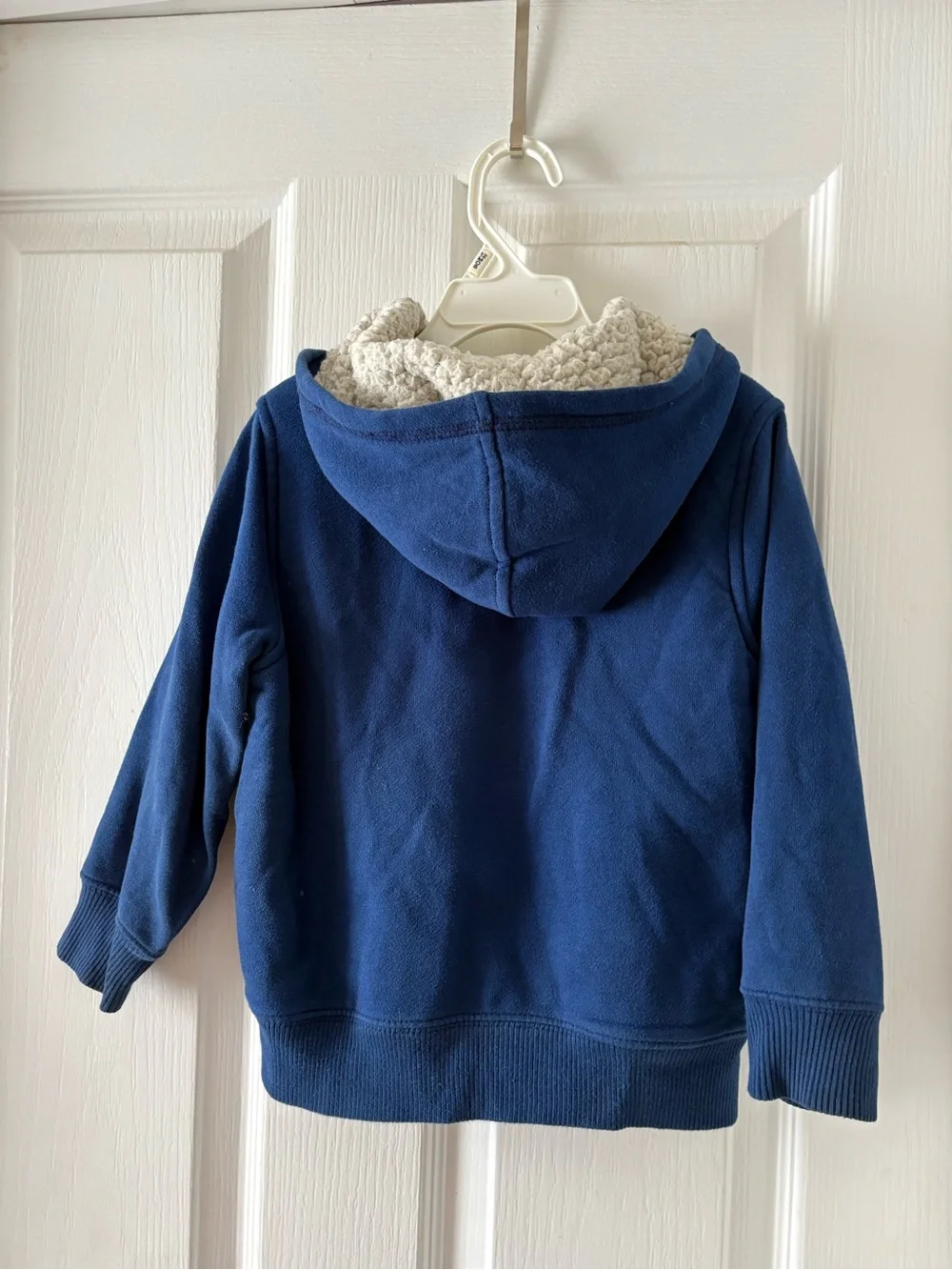 Old Navy Sherpa lined jacket for toddlers, size 4T